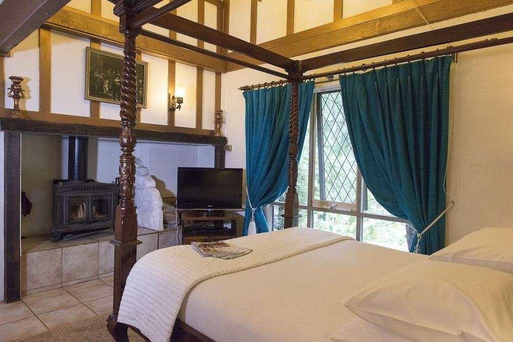 A Loft In The Mill Boutique Accommodation Olinda Bagian luar foto