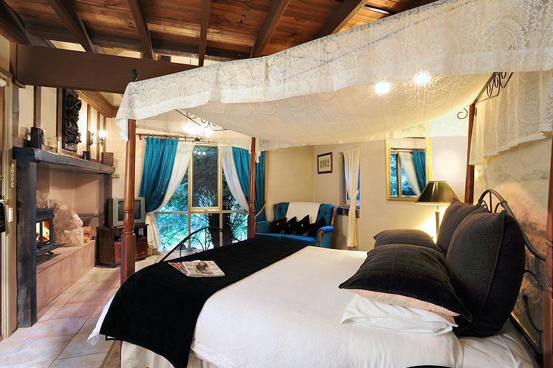 A Loft In The Mill Boutique Accommodation Olinda Bagian luar foto
